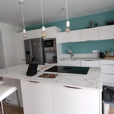 Holiday home Chaleureux Proche De L'ocean *